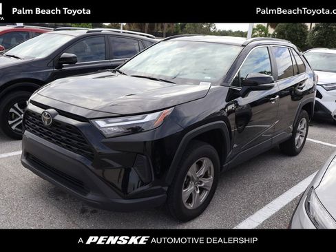Used 2024 Toyota RAV4 XLE FWD image 1