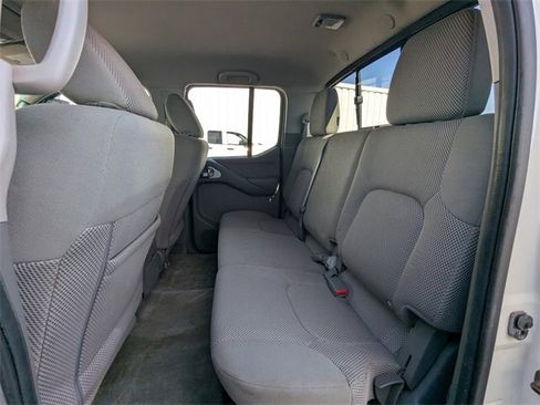 Used 2016 Nissan Frontier SV w/ SV Value Truck Package image 15