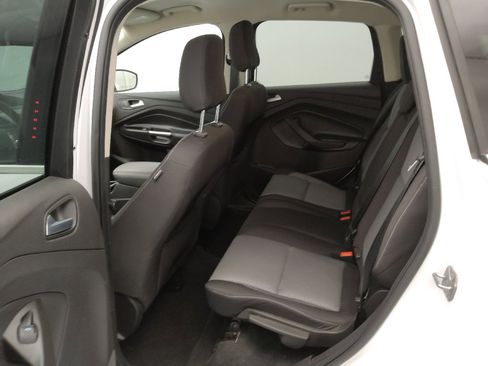 Used 2018 Ford Escape SE w/ Ford Safe & Smart Package FWD image 18