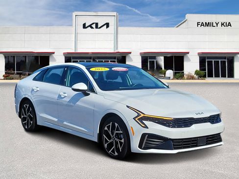 Used 2025 Kia K5 EX FWD image 1