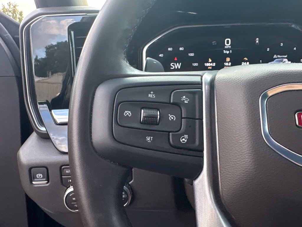 Used 2024 GMC Sierra 1500 SLT w/ SLT Premium Plus Package AWD/4WD image 21