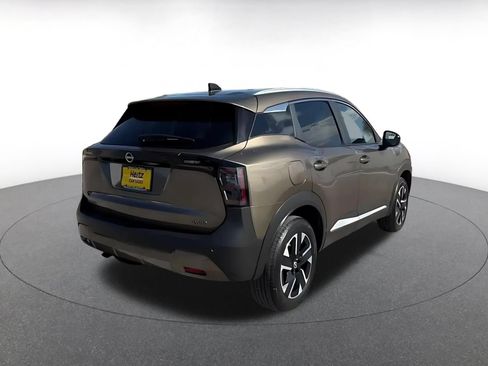 Used 2026 Nissan Kicks SV w/ Cold Weather Package AWD/4WD image 11