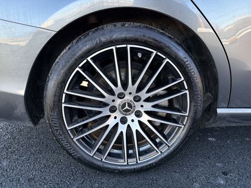 Used 2022 Mercedes-Benz C 300 4MATIC Sedan w/ Exclusive Trim Package image 32