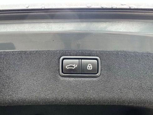 Used 2018 Genesis G80 5.0 Ultimate RWD image 29