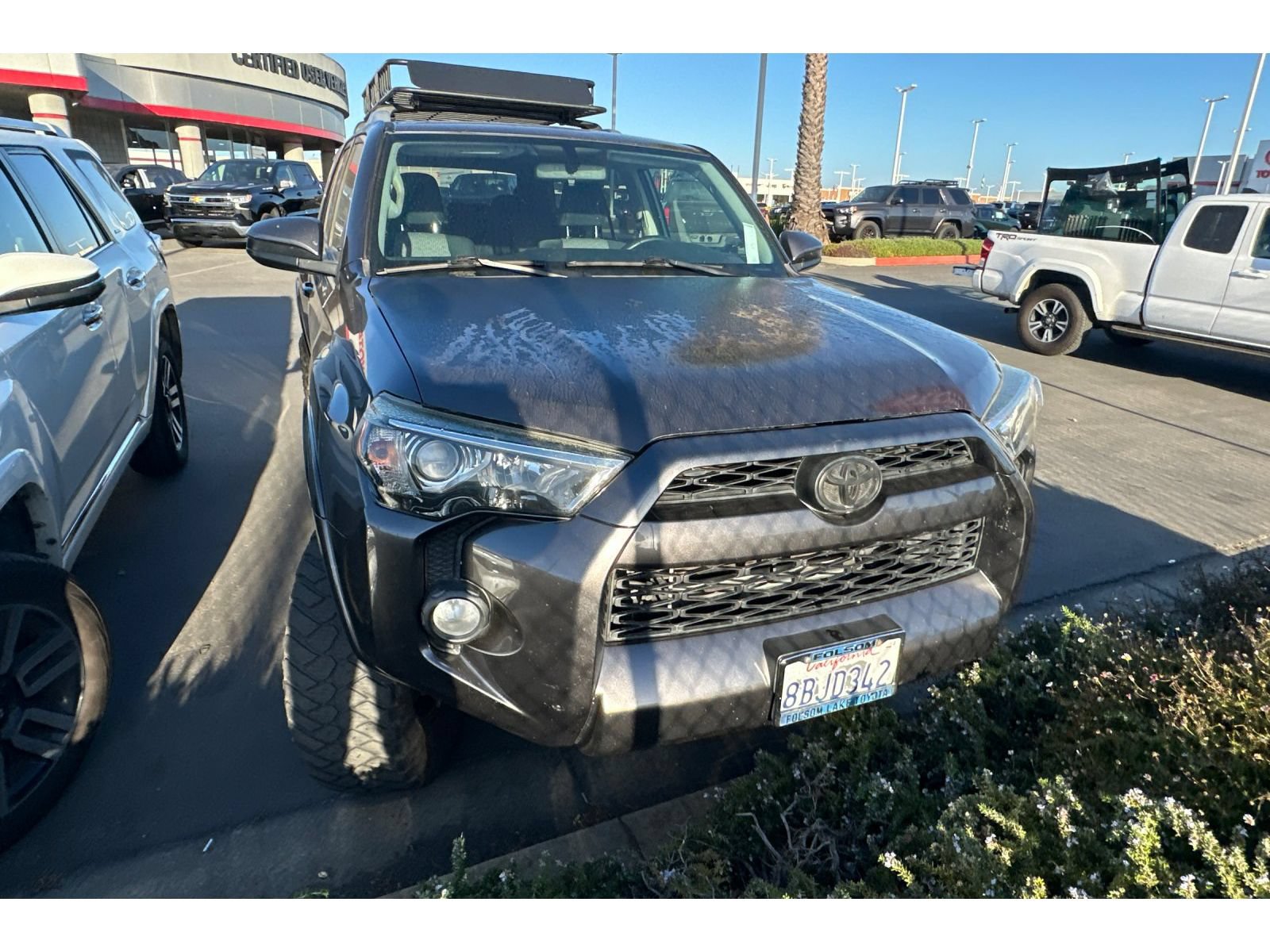 Used 2018 Toyota 4Runner SR5 AWD/4WD image 3