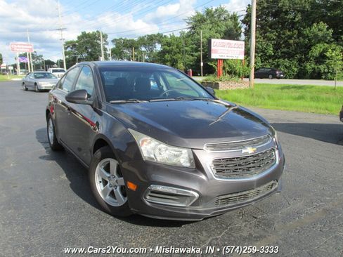 Used 2016 Chevrolet Cruze LT FWD image 7