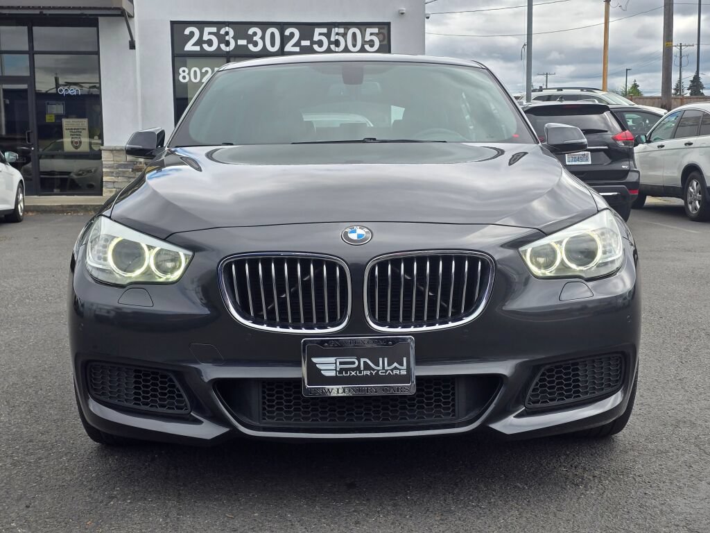 Used 2017 BMW 535i Gran Turismo RWD image 3