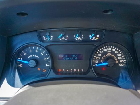 Used 2013 Ford F150 XL w/ Mid Equipment Group AWD/4WD image 14