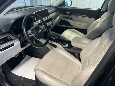 Used 2021 Kia Telluride SX w/ SX Prestige Package image 7