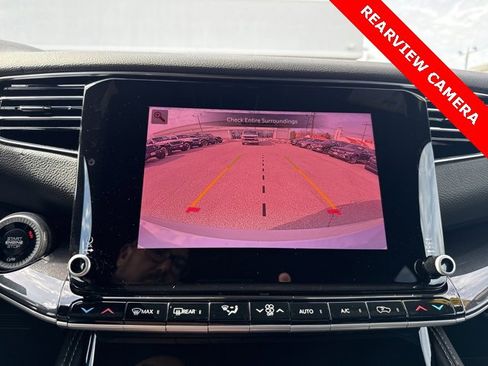 Used 2024 Jeep Wagoneer 4WD image 7