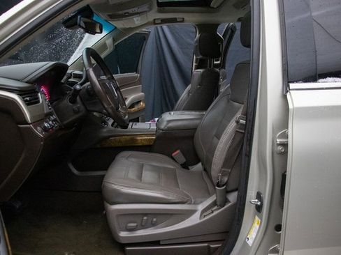 Used 2016 GMC Yukon Denali w/ Open Road Package image 28