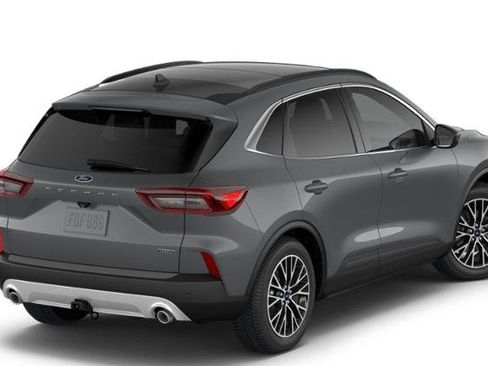 New 2026 Ford Escape SE w/ Class II Trailer Tow Package image 28