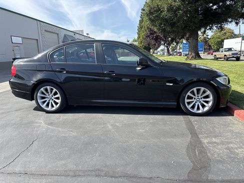 Used 2011 BMW 328i Sedan RWD image 14