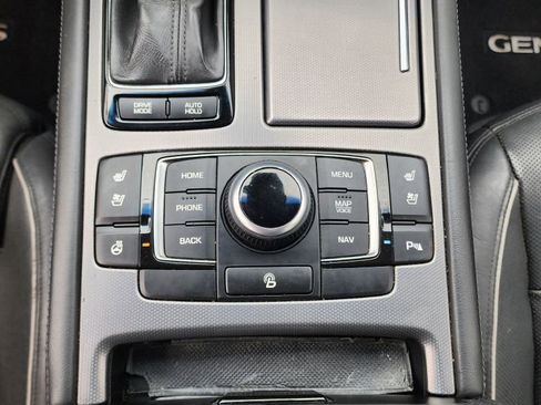 Used 2015 Hyundai Genesis 3.8 w/ Option Group 04 image 13