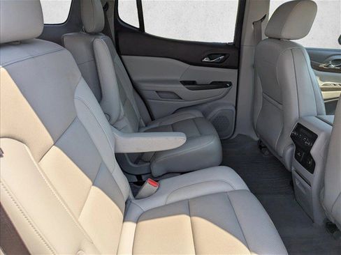 Used 2019 GMC Acadia SLT w/ LPO, Floor Liner Package FWD image 30