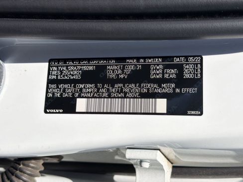 Certified 2023 Volvo XC60 B5 Ultimate AWD/4WD image 20