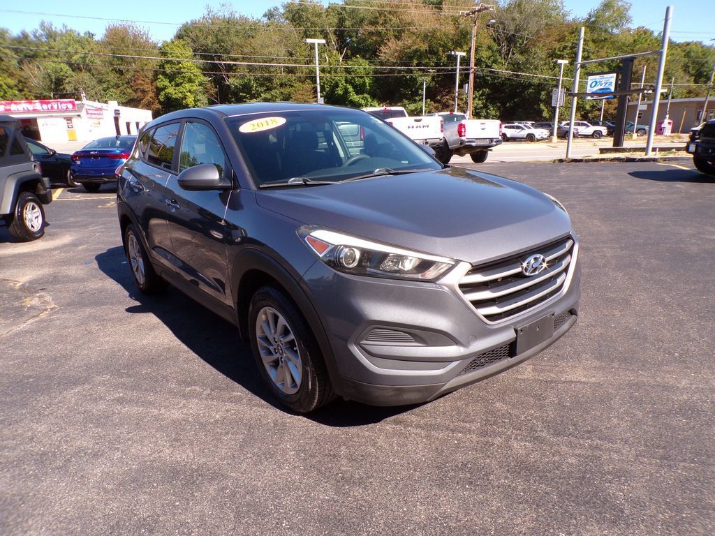 Used 2018 Hyundai Tucson SE AWD/4WD image 4