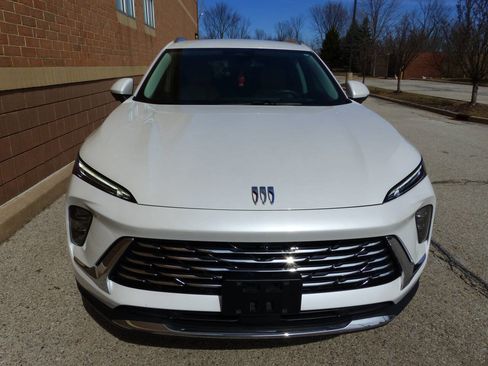 Used 2025 Buick Envision Preferred image 6