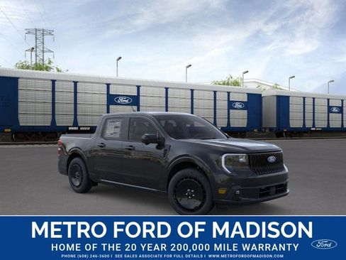 New 2026 Ford Maverick Lobo image 7