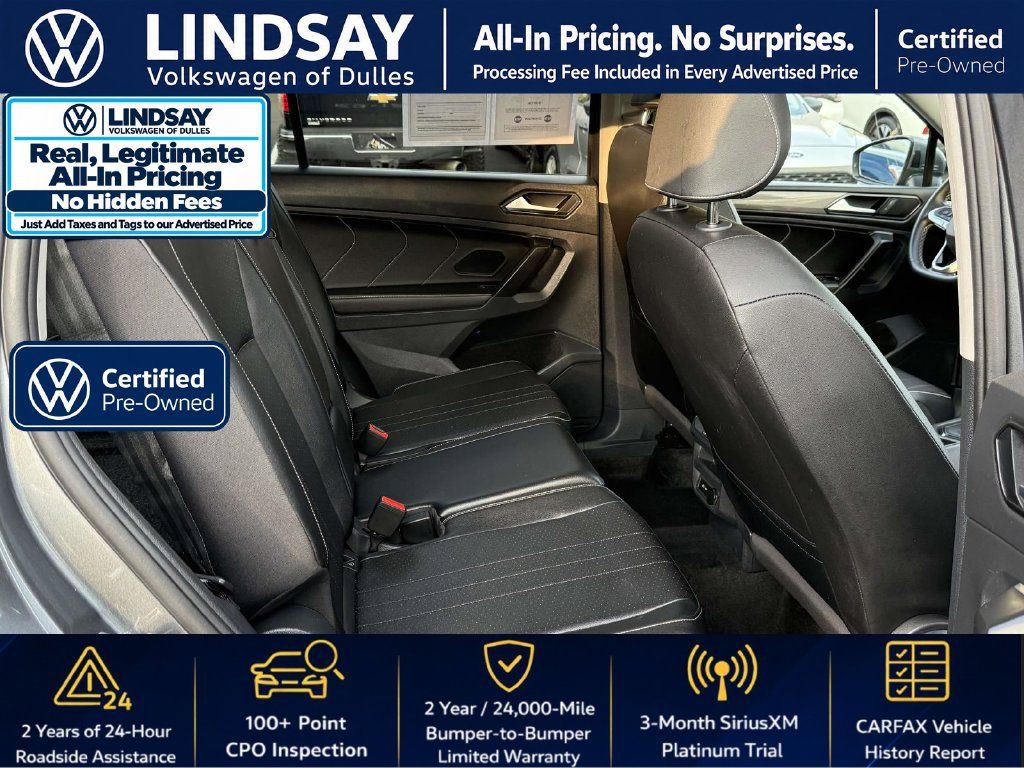 Used 2023 Volkswagen Tiguan SE w/ Panoramic Sunroof Package FWD image 14