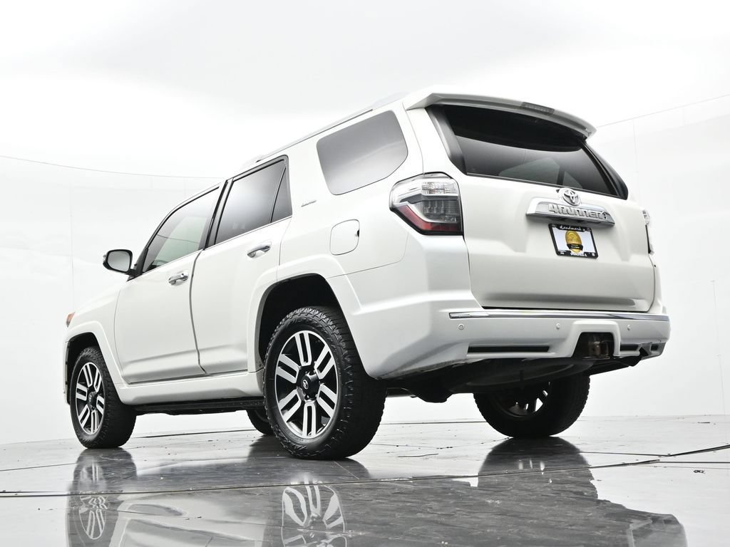 Used 2015 Toyota 4Runner Limited AWD/4WD image 20