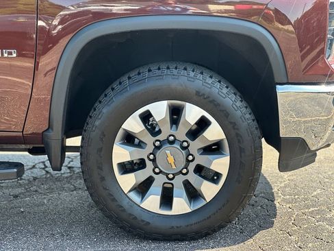 Used 2024 Chevrolet Silverado 2500 LT w/ All Star Edition AWD/4WD image 28