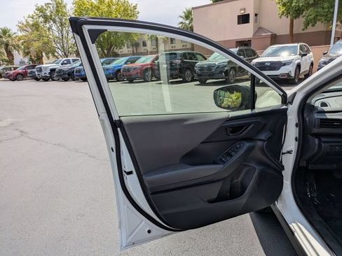 Used 2024 Subaru Crosstrek 2.0i Premium AWD/4WD image 12