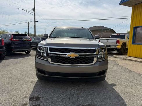 Used 2019 Chevrolet Tahoe LT RWD image 2