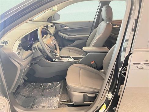 Used 2025 Buick Encore GX Preferred image 16