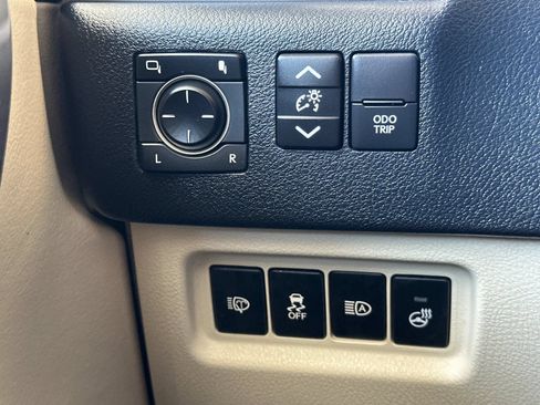 Used 2023 Lexus GX 460 Premium w/ Premium Plus Package AWD/4WD image 32
