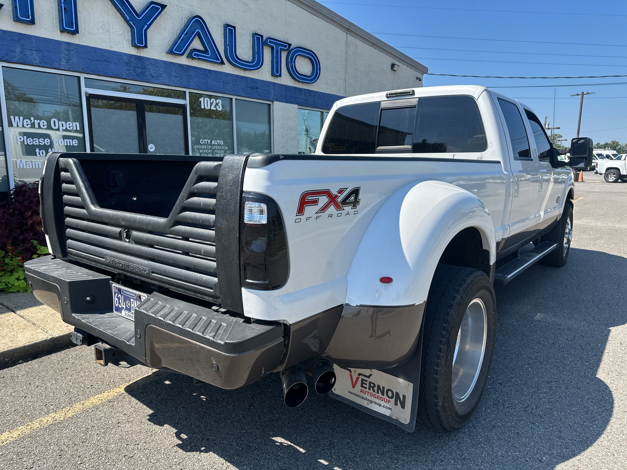 Used 2016 Ford F350 King Ranch AWD/4WD image 4