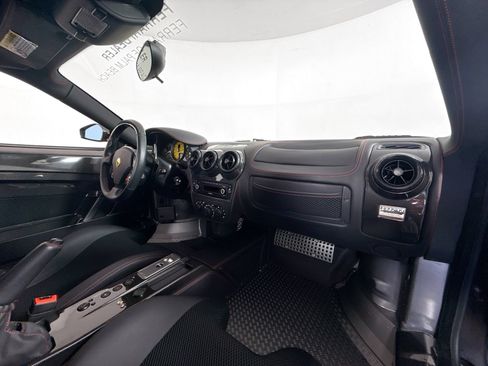 Used 2009 Ferrari F430 Scuderia RWD image 22