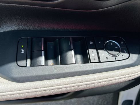 Used 2024 Toyota Grand Highlander AWD image 14
