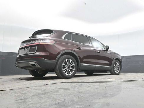 Used 2019 Lincoln Nautilus Select AWD/4WD image 34