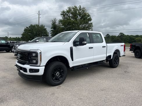 New 2026 Ford F250 XL w/ STX Appearance Package AWD/4WD image 6