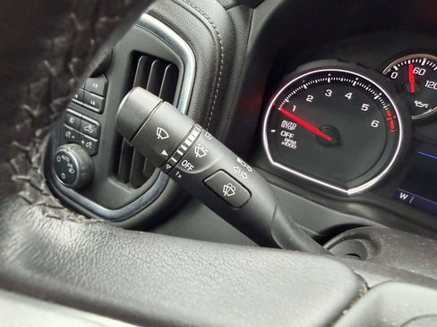 Used 2020 Chevrolet Silverado 1500 LT Trail Boss image 28