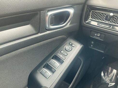 Used 2024 Honda Civic Sport image 19