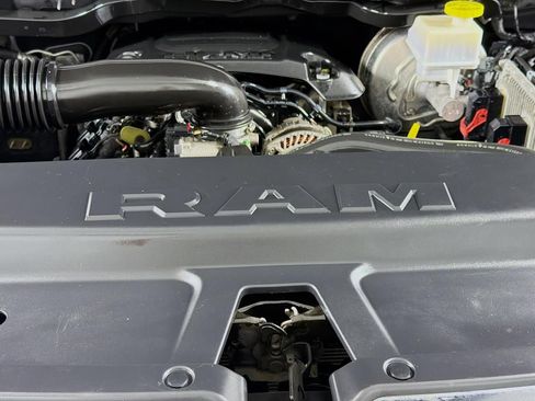 Used 2019 RAM 1500 Tradesman w/ SXT Appearance Group AWD/4WD image 41
