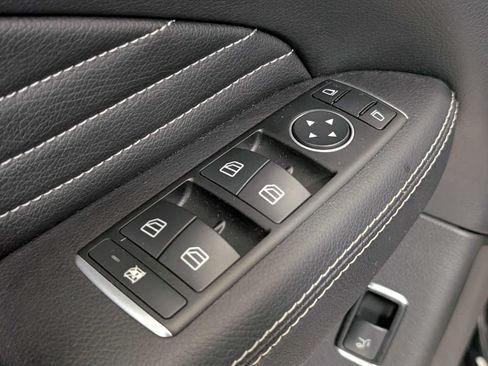 Used 2015 Mercedes-Benz ML 250 BlueTEC 4MATIC image 24