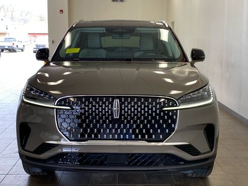New 2026 Lincoln Aviator Reserve image 32