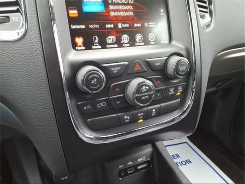 Used 2015 Dodge Durango R/T image 17