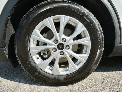 Used 2023 Ford Escape Active image 29