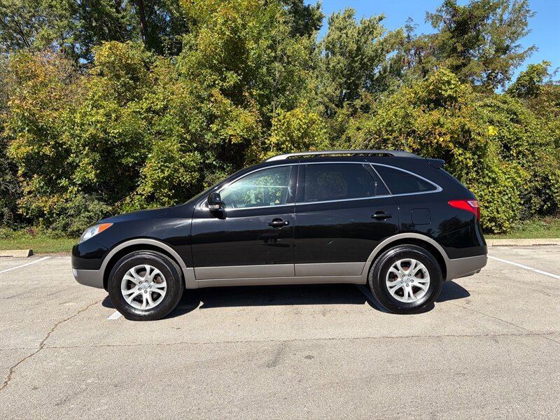 Used 2011 Hyundai Veracruz GLS AWD/4WD image 2