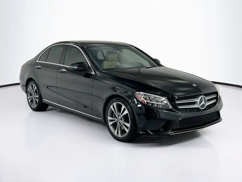 Used 2021 Mercedes-Benz C 300 Sedan image 3