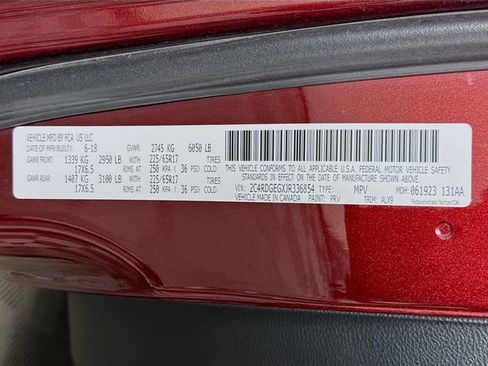 Used 2018 Dodge Grand Caravan GT image 31