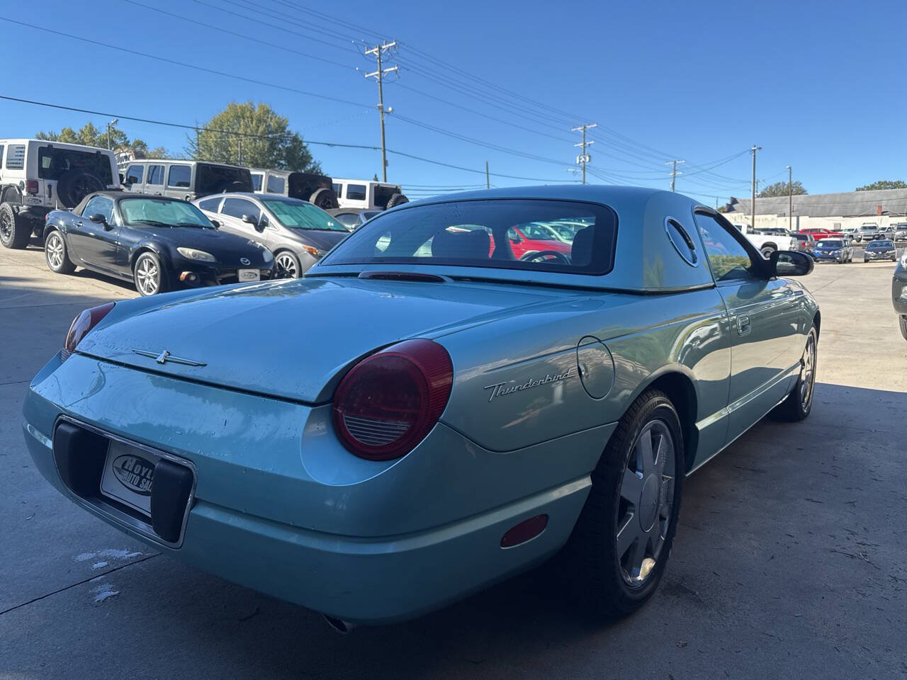 Used 2002 Ford Thunderbird RWD image 6