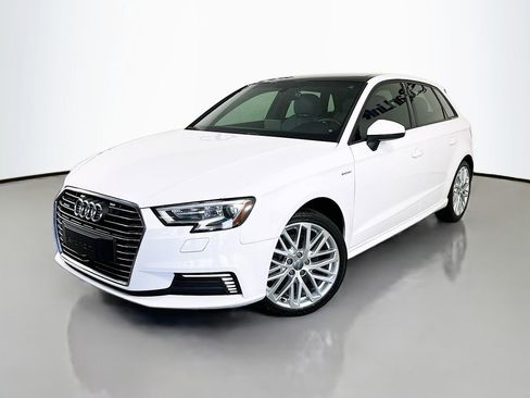 Used 2018 Audi A3 e-tron Premium w/ Sport Package image 3