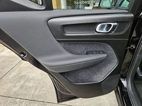 Certified 2023 Volvo XC40 Recharge Ultimate w/ Protection Package Premier AWD/4WD image 16
