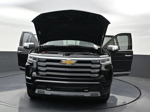Used 2023 Chevrolet Silverado 1500 High Country image 39