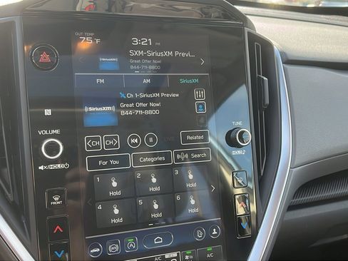 Used 2024 Subaru Crosstrek 2.0i Premium image 16